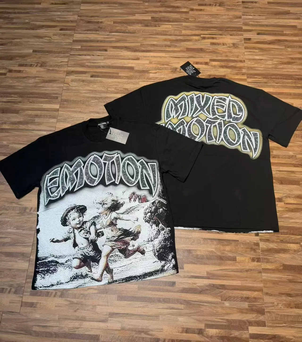 E 8106# Black ｜ MIXED EMOTION In Stock （ ） T （fabric):32 Sizes（size）：S-M L X L ： （ A ） （colour）： Black